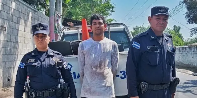 Óscar Antonio Godínez Buendía, alias El Toro, Mao Mao, intento de hmicidio, intento de robo y otras agresiones sexuales