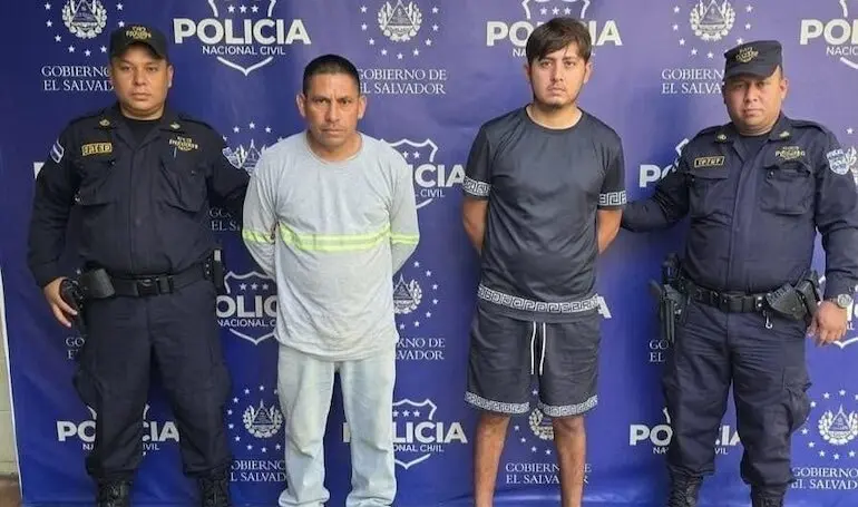 Moisés Alejandro Rivera Álvarez, 26 años de edad, y Sigfredo Ernesto Méndez, 40 años, extorsión
