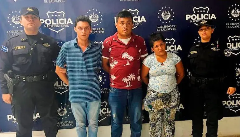 Randy Alexy Rodas García, Óscar Alexander Rubio Reyes y María José Ramírez Vallecillo, 26 años de edad todos, desórdenes públicos