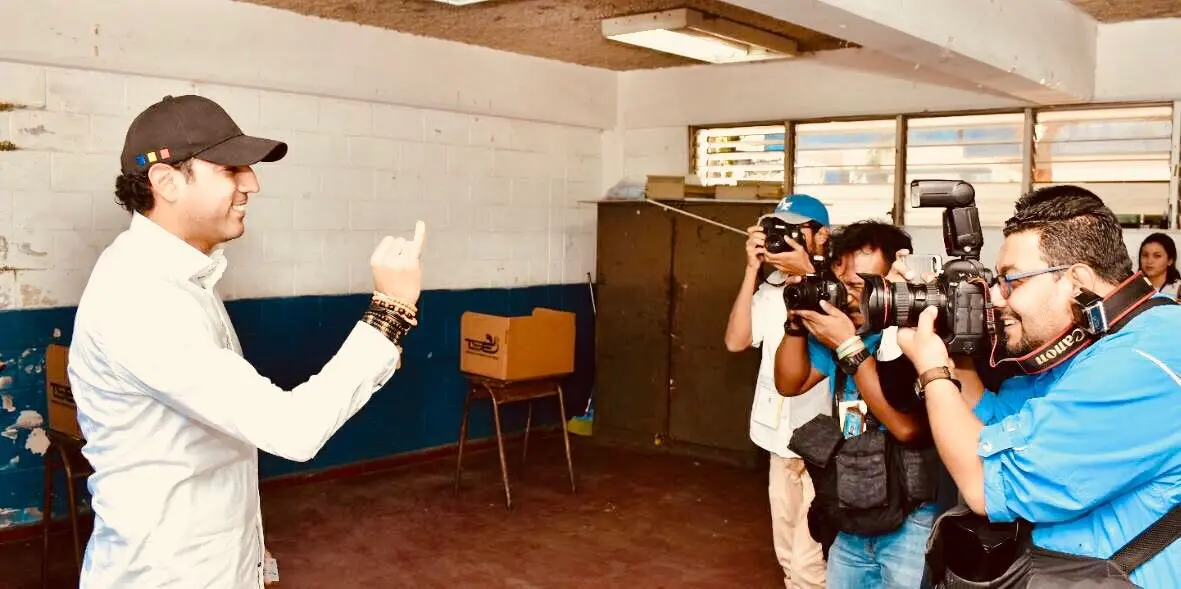 WhatsApp Image 2018-03-04 at 11.27.34 AM