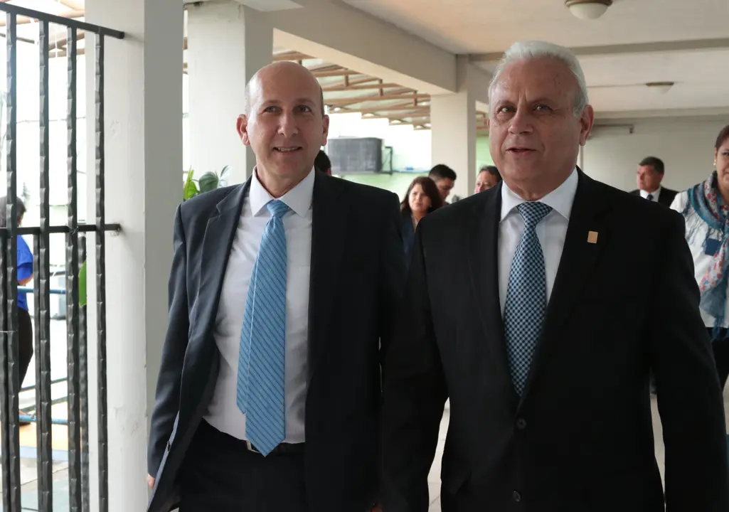 Toma de posesión, nueva asamblea, diputados, javier siman, ARENA