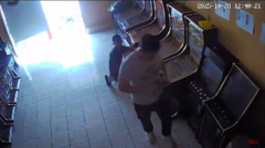 José Alfredo Rivera Rivera, de 35 años, y M. E., de 16, hurto