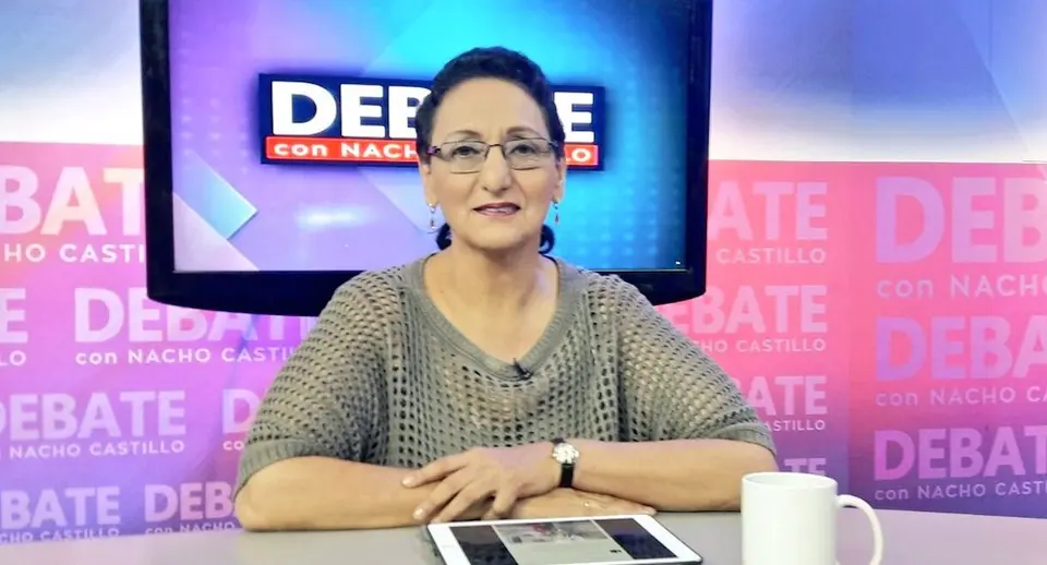 Lorena Peña anuncia cambios en cargos del FMLN, pero advierte que no se