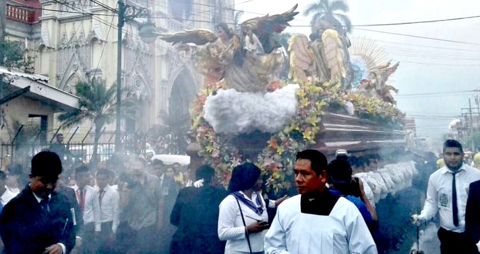 Semana Santa en El Salvador En familia, sin procesiones, ni salir de