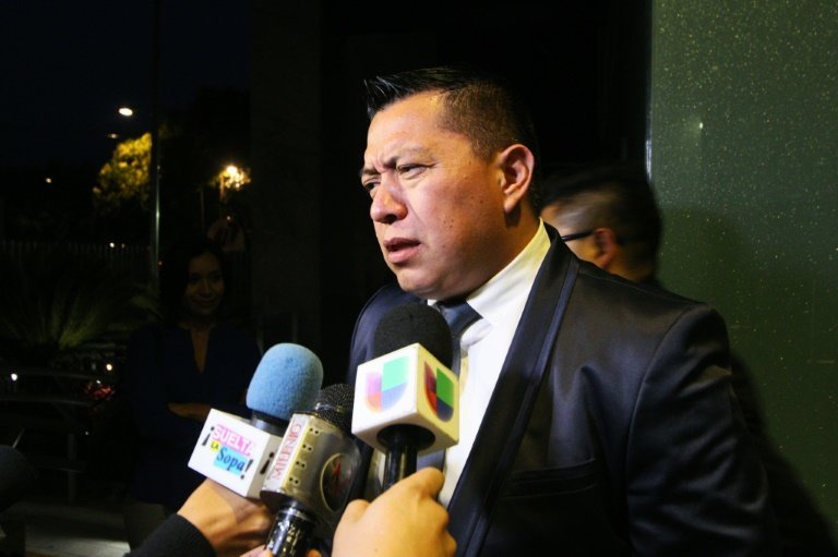 <p>Andrés Granados, uno de los abogados del narcotraficante mexicano Joaquín "El Chapo" Guzmán durante una conferencia de prensa el 27 de junio de 2016 en la Ciudad de México</p>