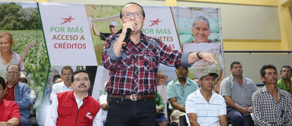 Gerson Martínez en mitin