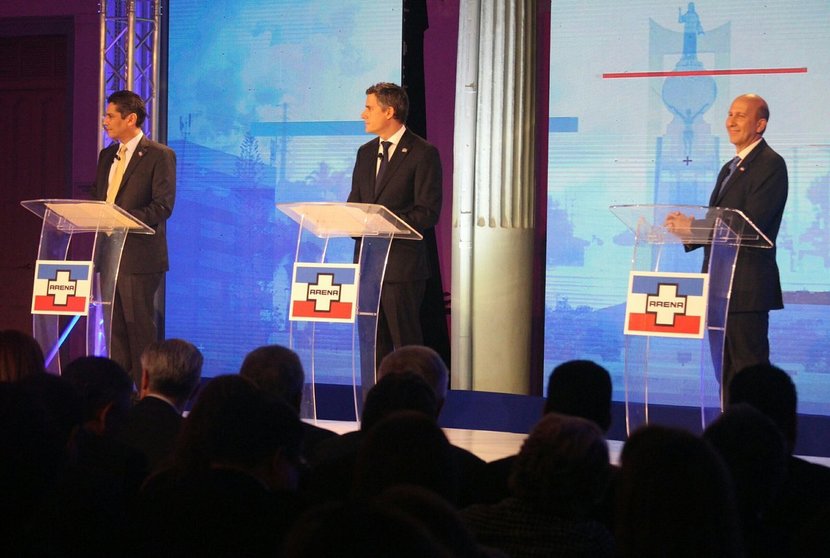 Debate entre precandidatos presidenciales de ARENA