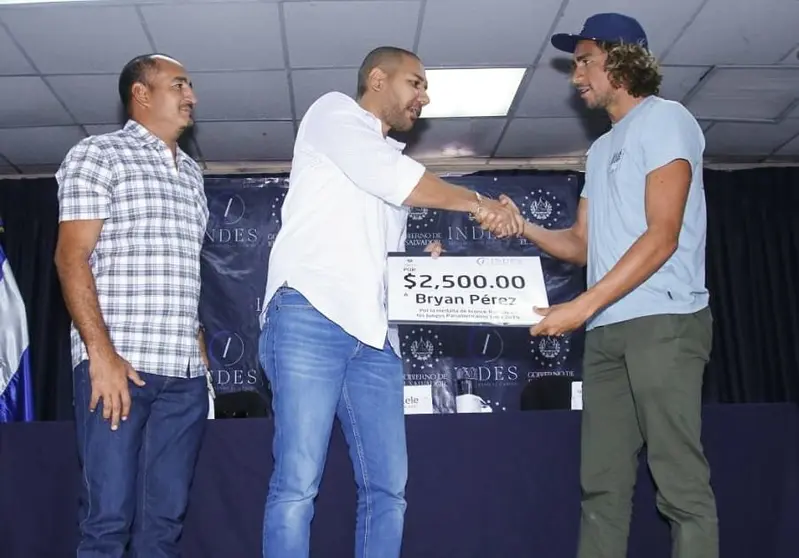 Yamil Bukele y Bryan Pérez