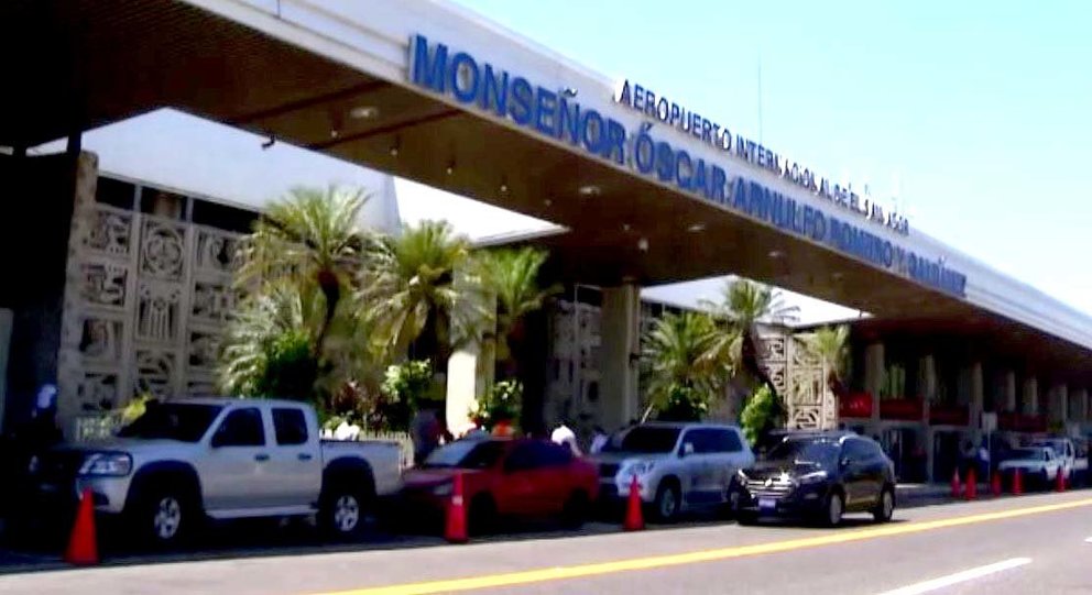 Aeropuerto Monseñor Romero