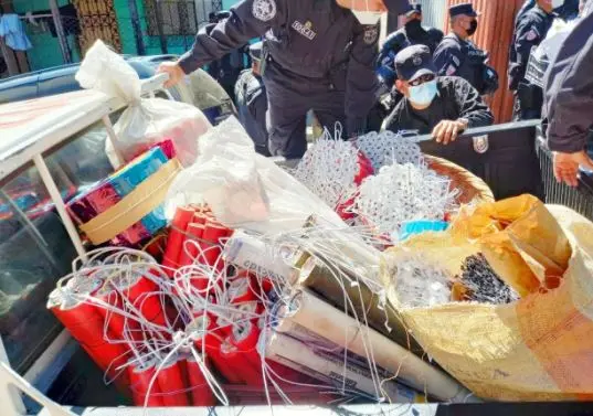 Cohetes prohibidos
