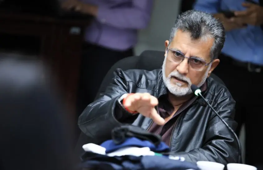 Shafick Handal en Comisión Especial