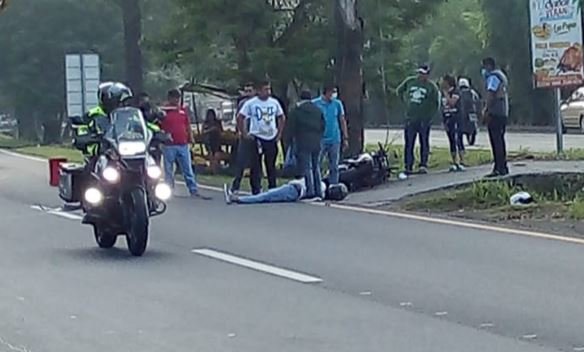 Motociclista atropellado en Ciudad Arce