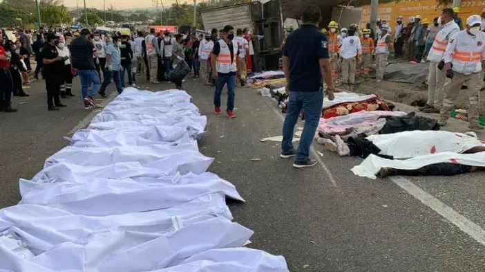 Al menos 55 muertos y 50 heridos