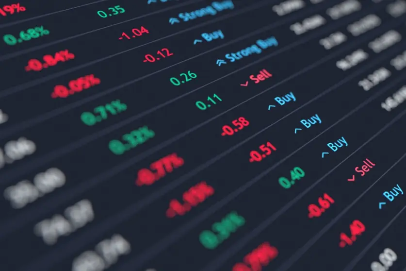 ¿Cómo operar con la nueva criptomoneda china?