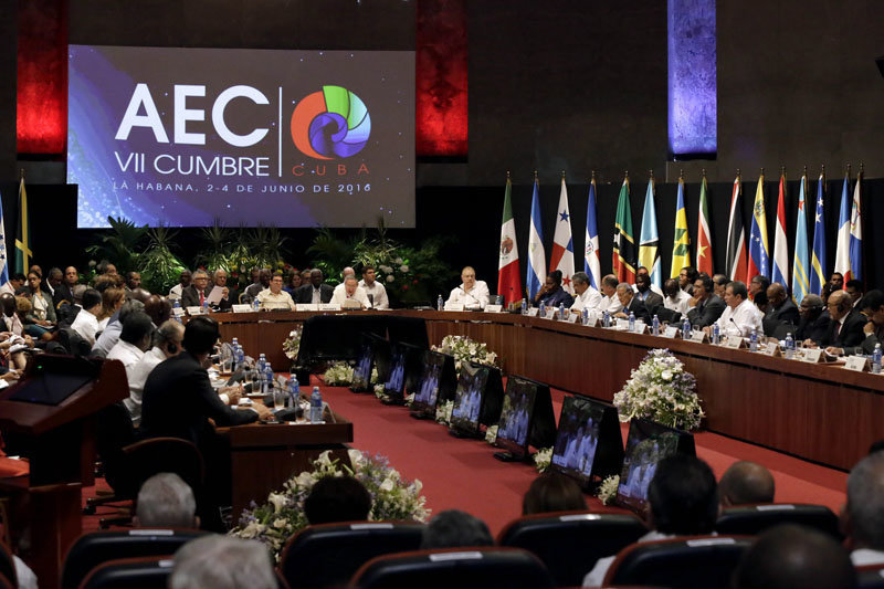 Presidente Salvador Sánchez Cerén en disertación Cumbre del Caribe