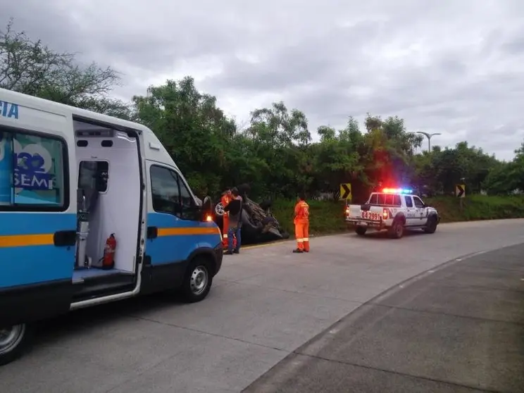 ACCIDENTE DE TRÁNSITO BLV MON. ROMERO