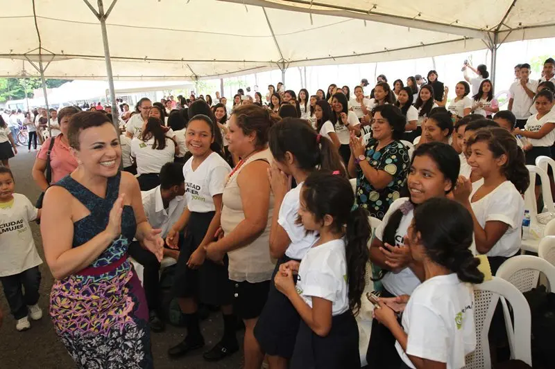 Ciudad Mujer Joven1