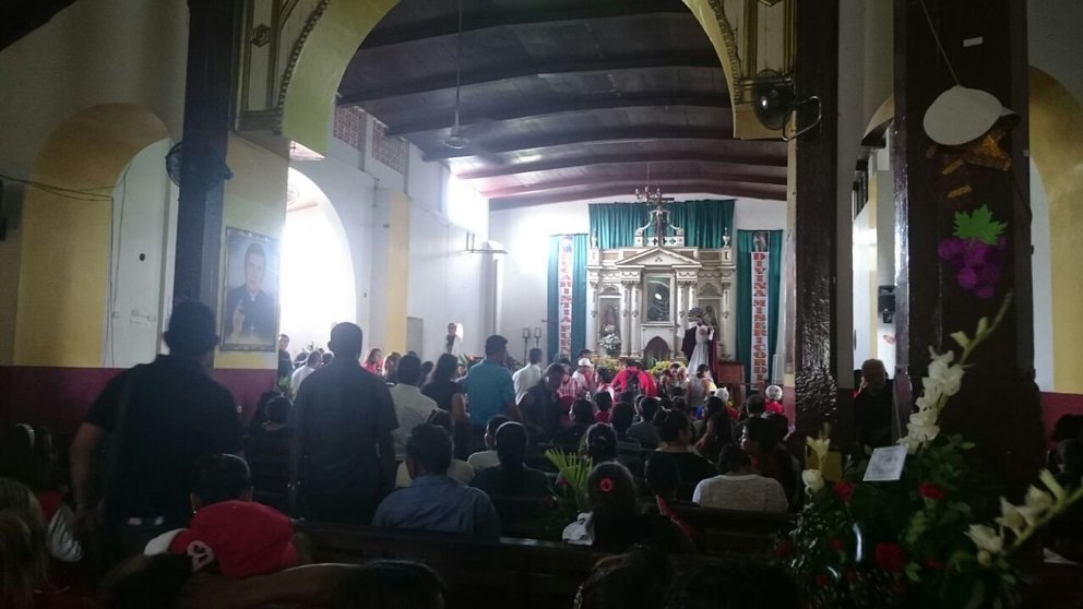 Iglesia Santa Catarina donde fue oficiada misa de cuerpo presente de concejal asesinado en Apopa.