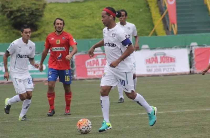 Ronaldinho en Guatemala