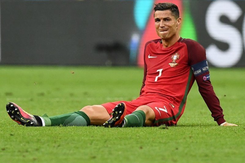 Cristiano Ronaldo llora