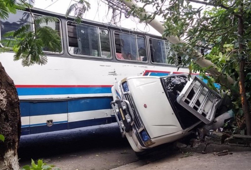 Accidente bus 101D