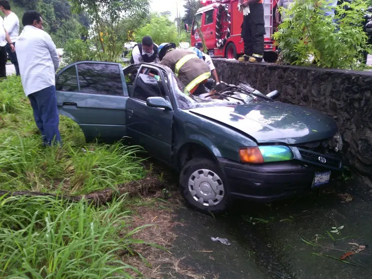 accidente de tránsito carretra a comalapa