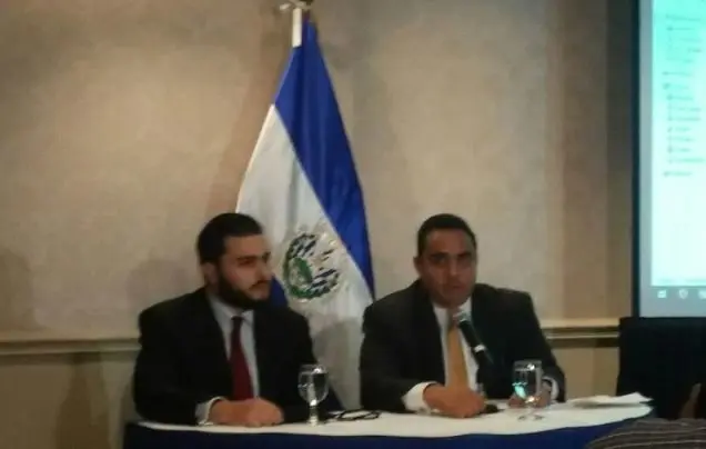 Gerardo Saca en conferencia de Prensa