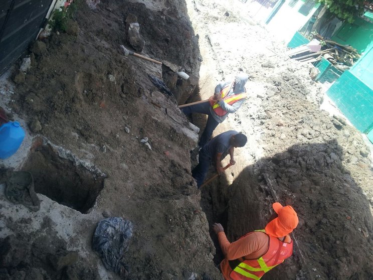 Tres trabajadores soterrados