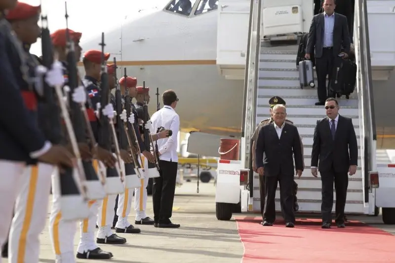 Presidente Cerén llegó a República Dominicana a recibir presidencia protémpore de CELAC.