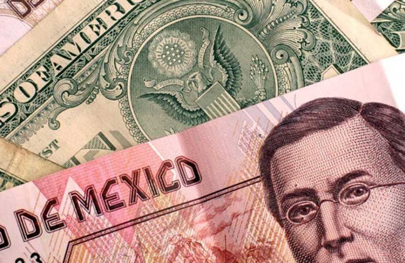 Peso mexicano se deprecia