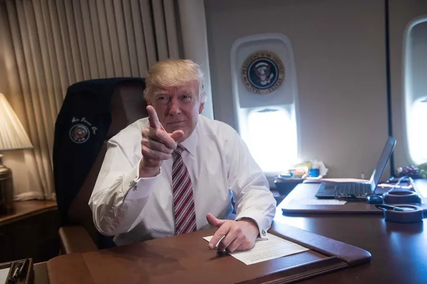 trump avión