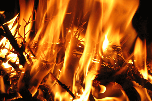 fuego-san-juan-casa-rural-sierra-de-huelva