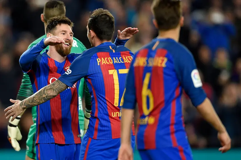 El Barcelona goleó 6-1 a Sporting de Gijón y se mantiene peleando la punta de la tabla