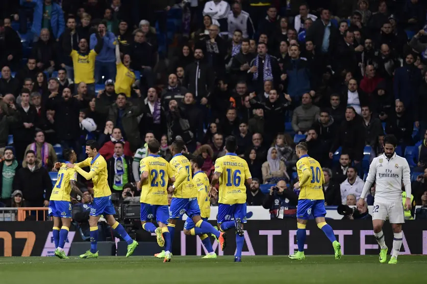 Jugadores de Las Palmas celebran uno de los goles