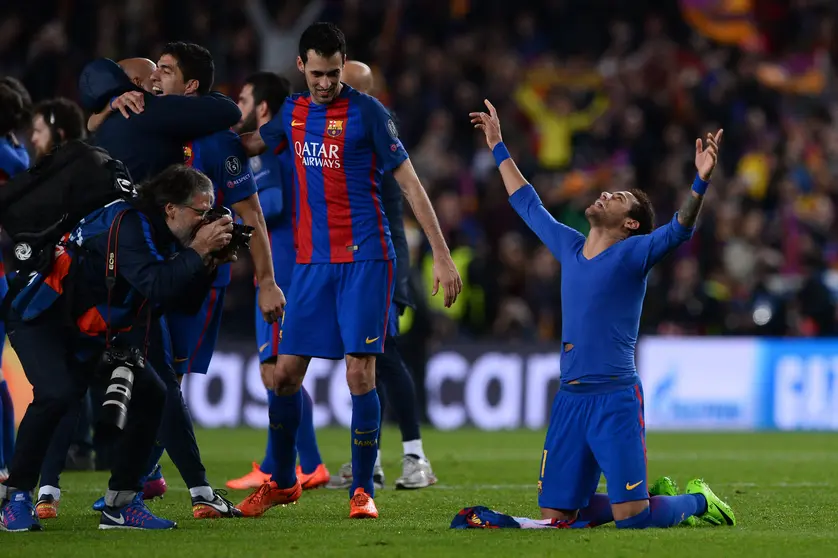 Neymar celebra la remontada del Barcelona ante el PSG