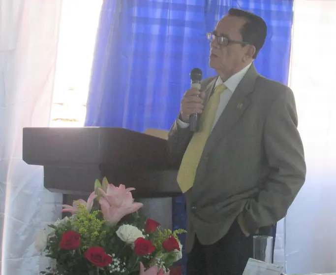 Juan José Solórzano, rector de la Universidad "Monseñor Óscar Romero"