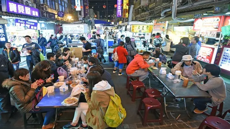 Mercado de Taiwán. El parlamento de ese país prohibió el consumo de carne de gato y de perro.