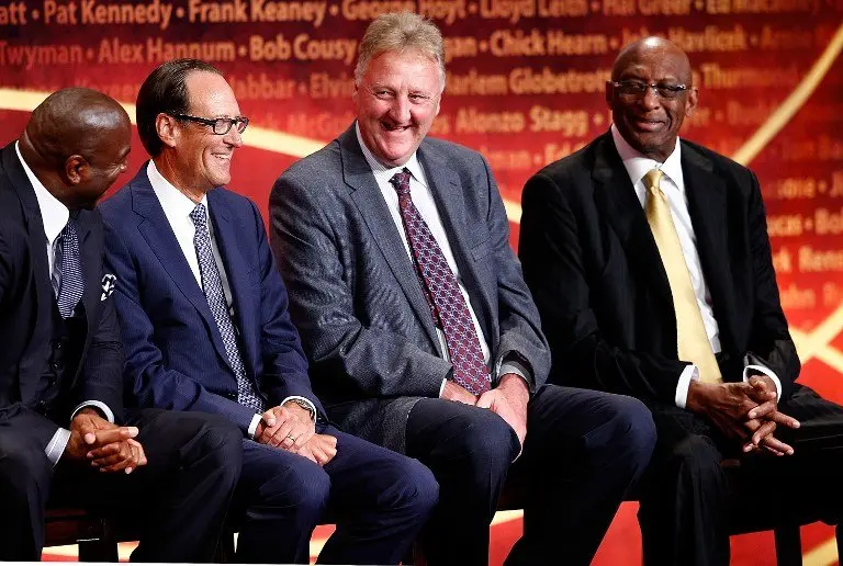 SPRINGFIELD, MA - AUGUST 8: David Stern, inductee, speaks while presenters Bill Russell, Larry Bird, Earvin 'Magic' Johnson, Bob Lanier, and NBA contributor Russ Granik listen during the 2014 Basketball Hall of Fame Enshrinement Ceremony at Symphony Hall on August 8, 2014 in Springfield, Massachusetts.   Jim Rogash/Getty Images/AFP