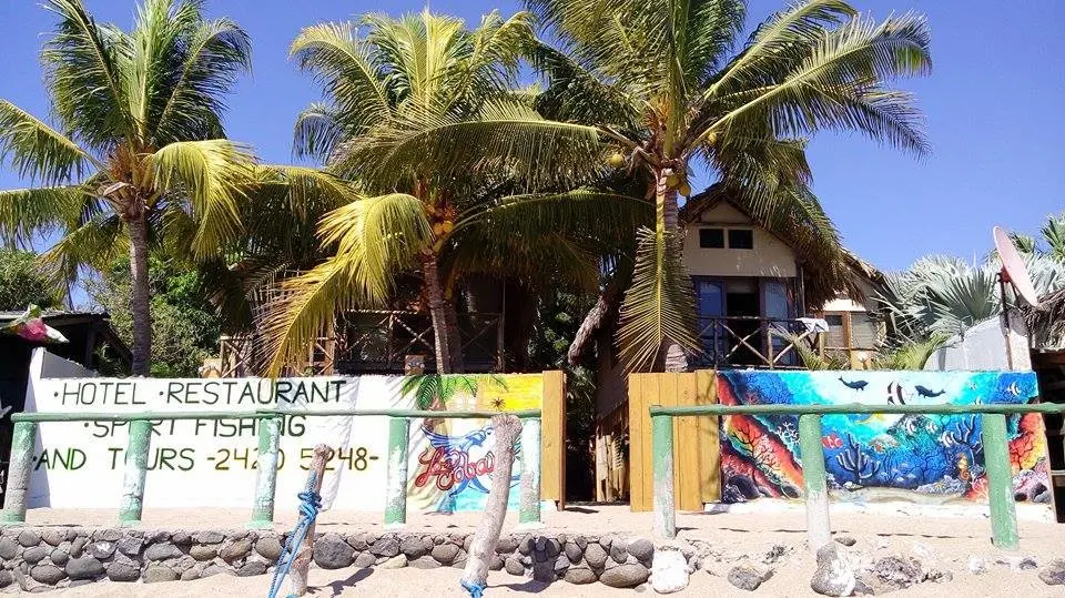 Hotel en Los Cobanos, donde murio un estadounidense