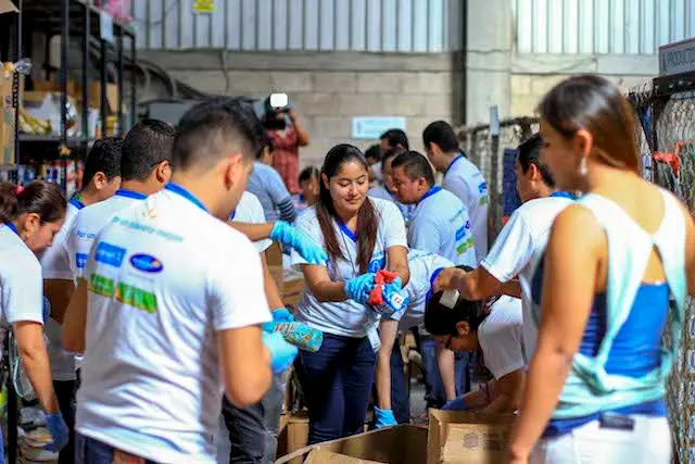 Walmart escuela Mejicanos 1