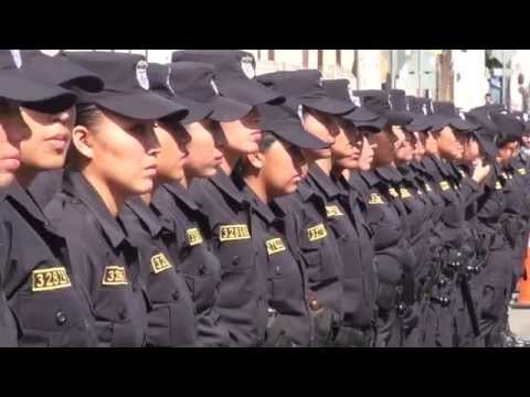 Mujeres policias