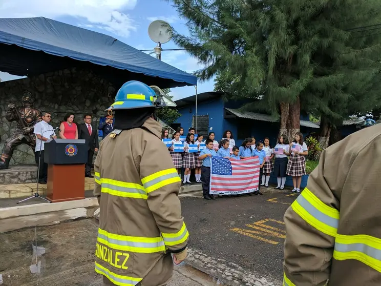 Conmemoración del 11 de septiembre en el Cuerpo de Bomberos