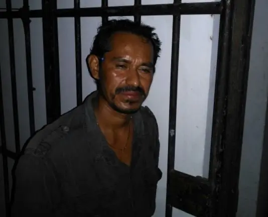detenido v