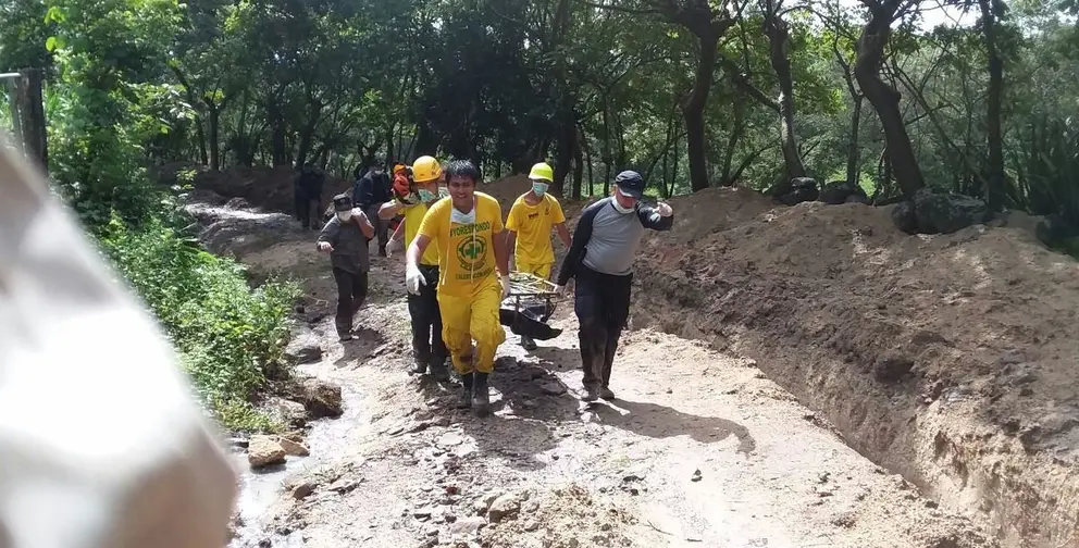 Rescate de cadáver de mujer en Guacotecti