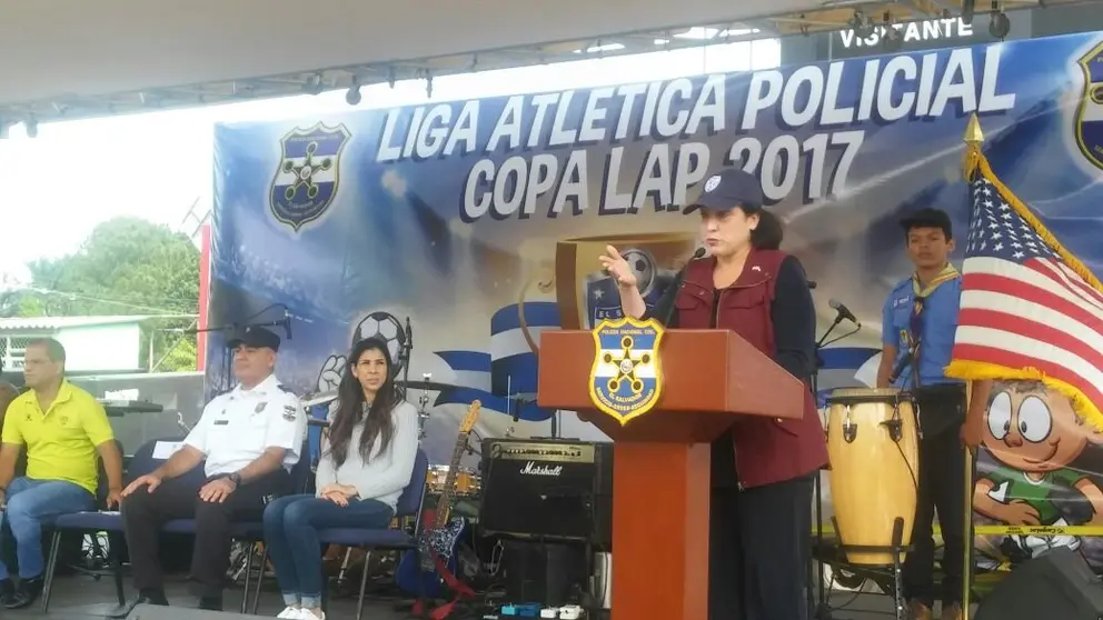 Embajadora Manes