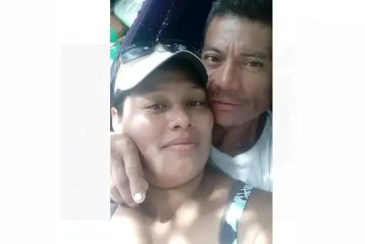 Mujer estrangulada