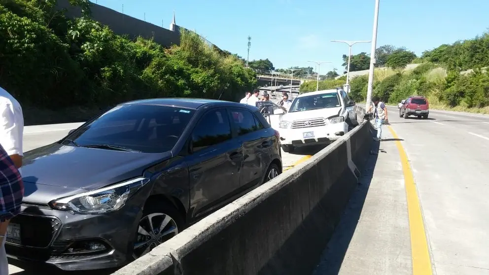 Cuadruple accidente (1)