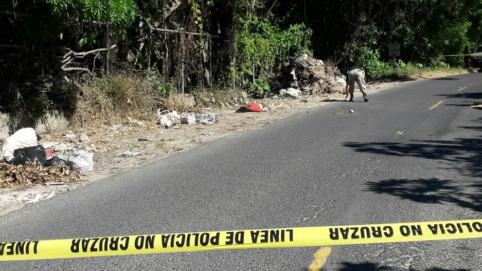 Mujer estrangulada en colonia Altos del Cerro