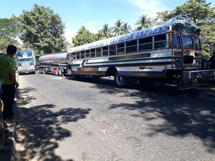 Bus Acajutla
