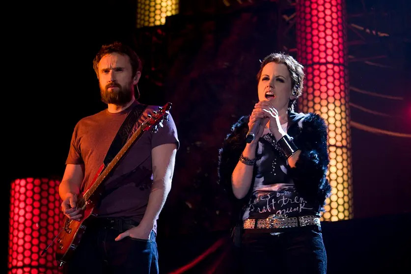 1200px-The_Cranberries_en_Barcelona_8